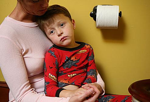 Infección intestinal en niños: síntomas, causas, primeros auxilios y tratamiento